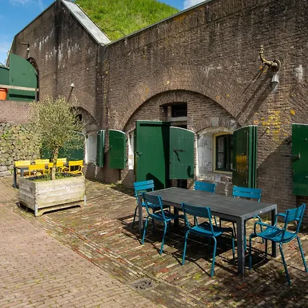 Fort Vuren * Vuren